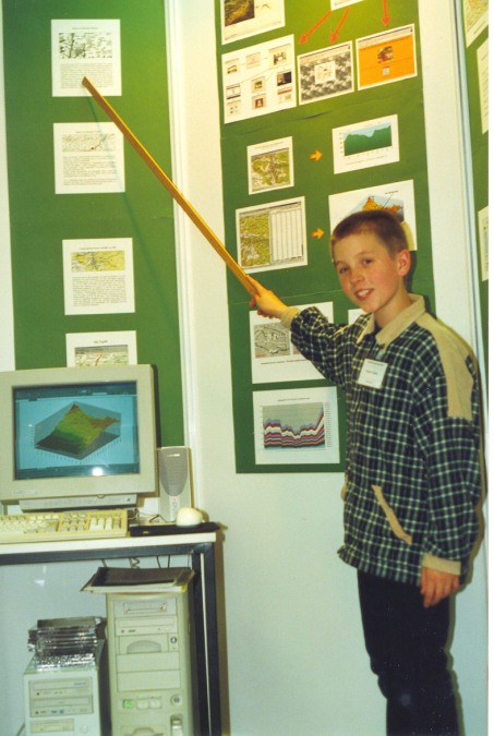 Robin Stein an seinem Stand auf dem Landeswettbewerb